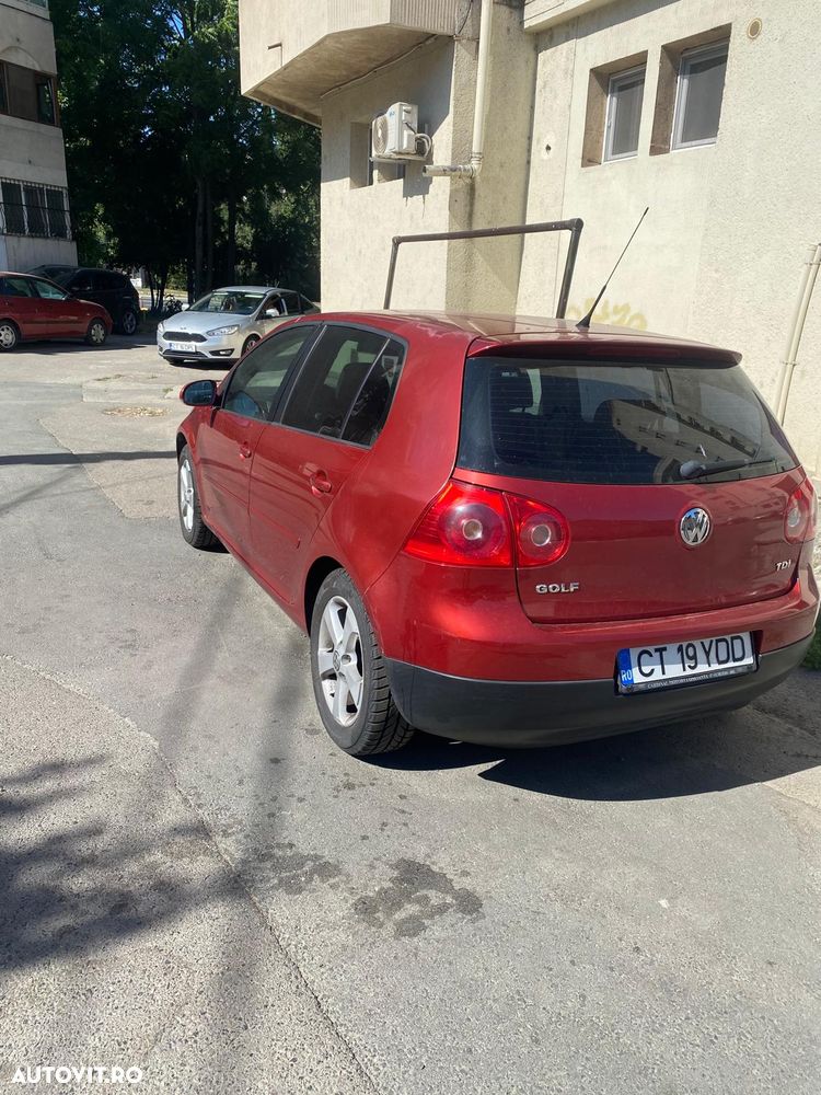 Volkswagen Golf 1.9 TDI Comfortline DPF 4Motion - 3