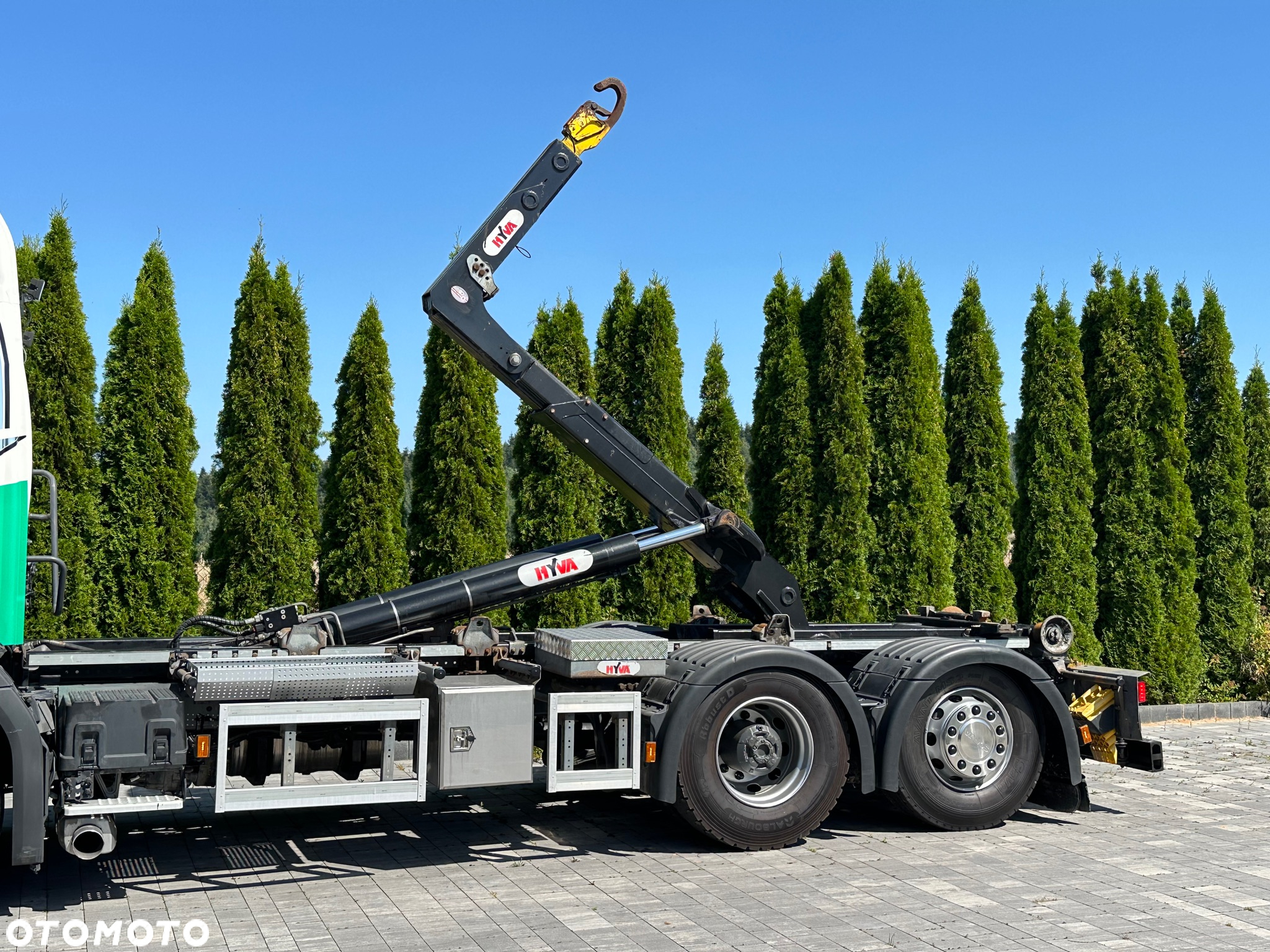 Scania / G450 / 6X2 / HAKOWIEC / HYVA 22.60.SK  / Oś-SKRĘTNA-PODNOSZONA / - 8