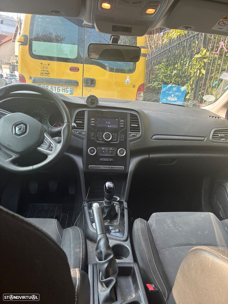 Renault Mégane 1.5 dCi Zen - 3