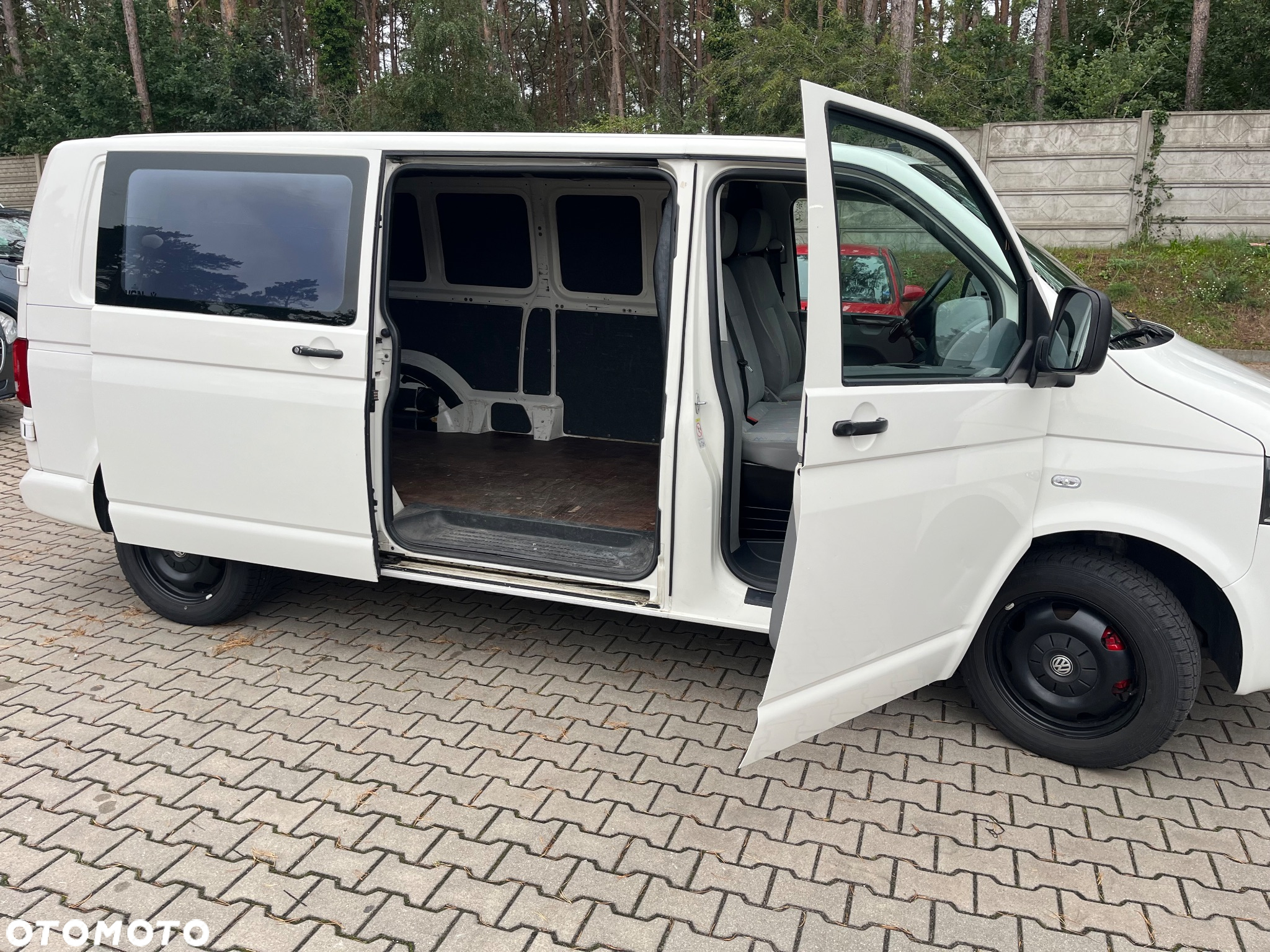 Volkswagen Transporter Shuttle TDI L2 - 10