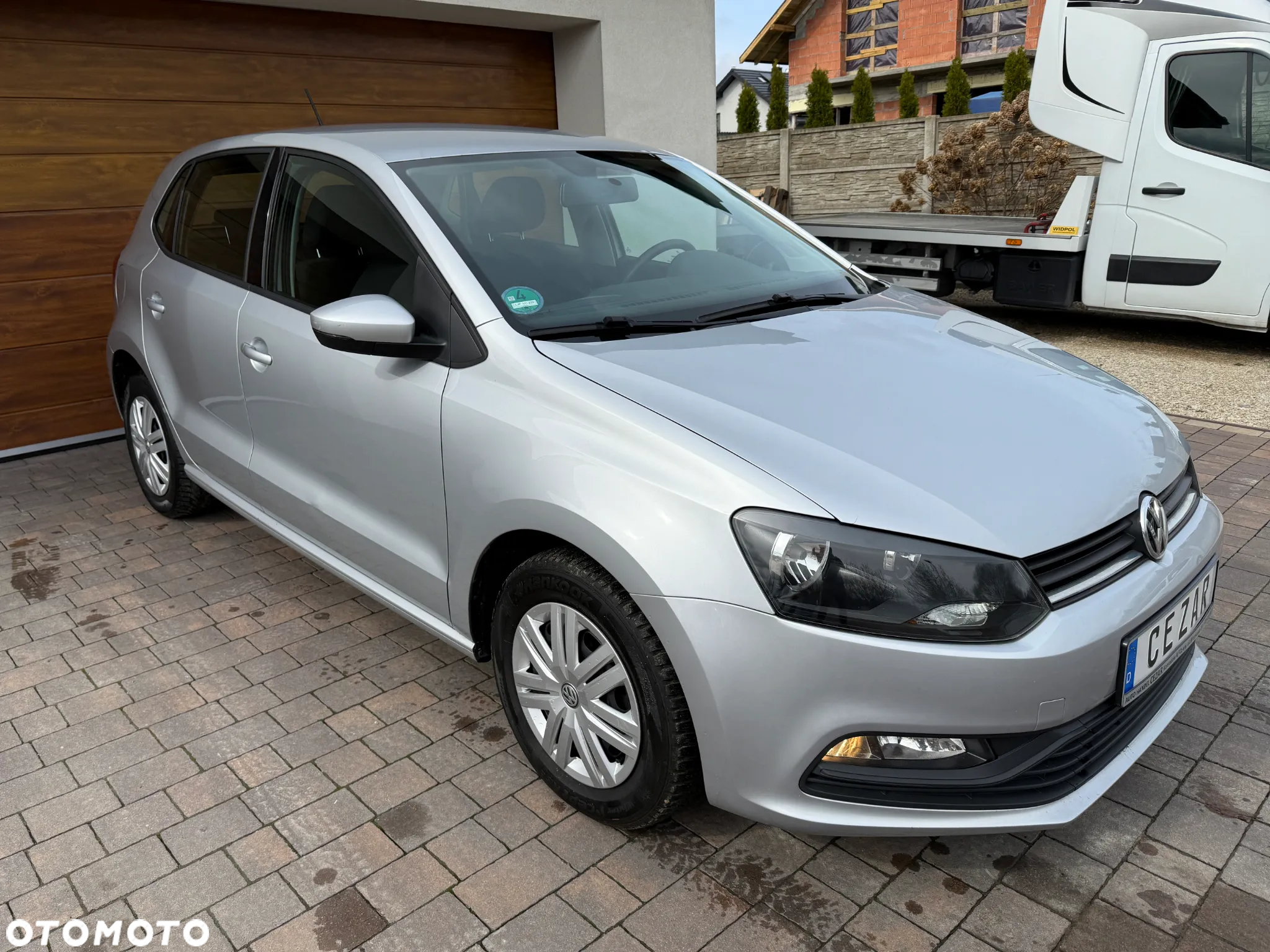Volkswagen Polo - 2