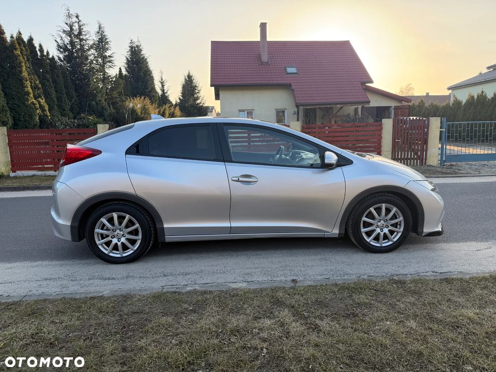 Honda Civic 1.8i-VTEC Executive - 9