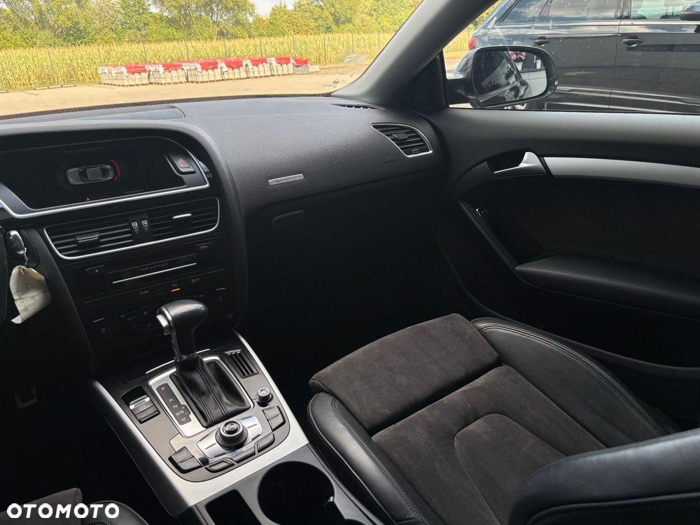 Audi A5 Coupé 2.0 TDI DPF (clean diesel) quattro S tronic - 29
