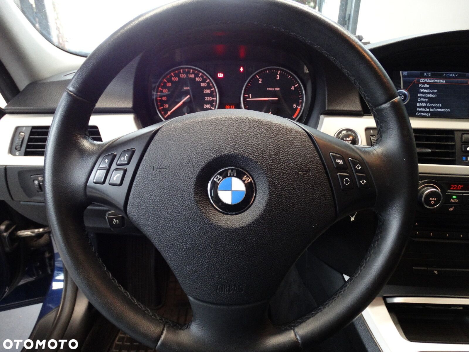 BMW Seria 3 - 22