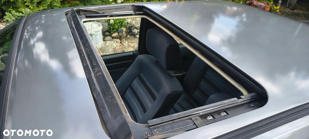 Volkswagen Scirocco - 12