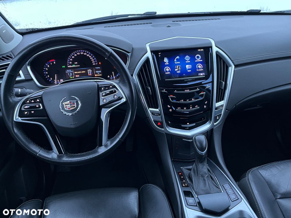 Cadillac SRX - 39