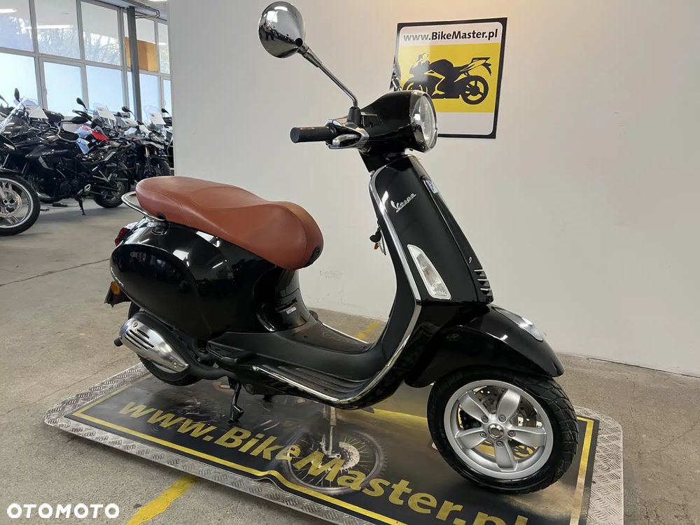 Vespa Primavera - 3