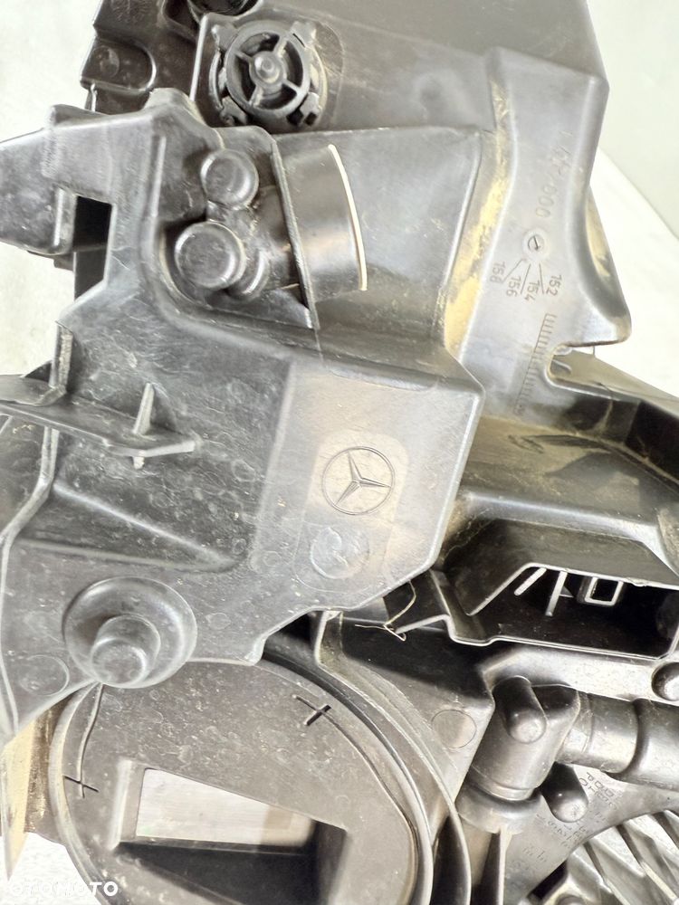 Reflektor lampa Przód prawa GLA lift A156 W156  A1569067600 PERFORMANCE - 7