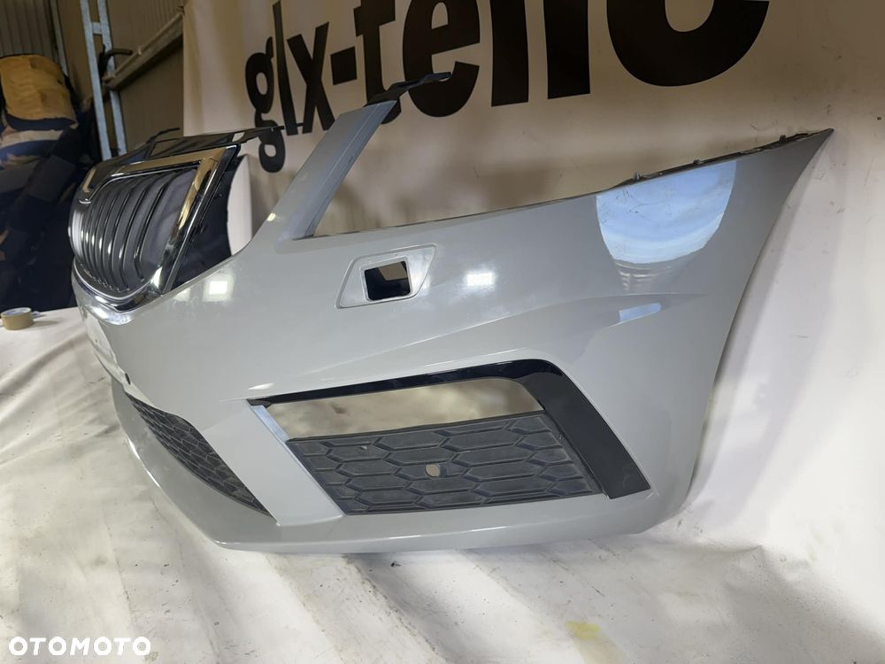 Skoda Octavia III FL RS Zderzak Przód Przedni LF7A 4xPDC SPRYSK 5E0807221AA - 3