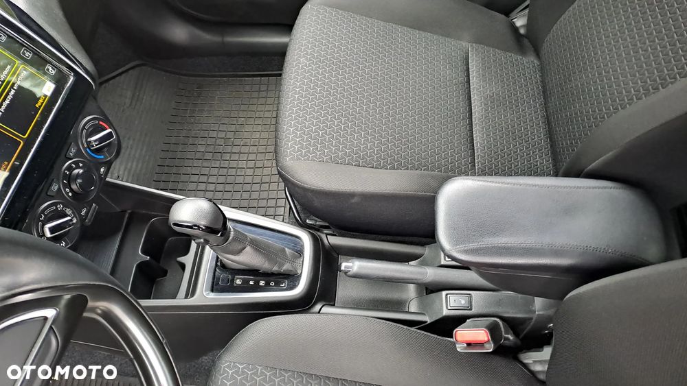 Suzuki Swift 1.2 Premium Plus CVT - 11