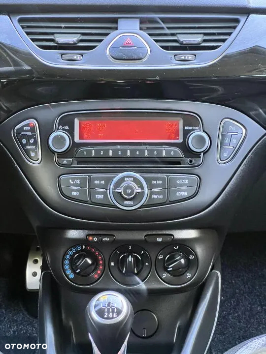 Opel Corsa 1.4 16V Graphite - 15