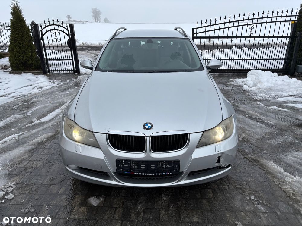 BMW Seria 3 ver-320i - 6