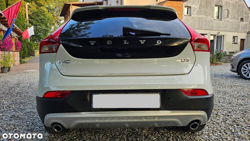 Volvo V40 Cross Country D3 You - 19