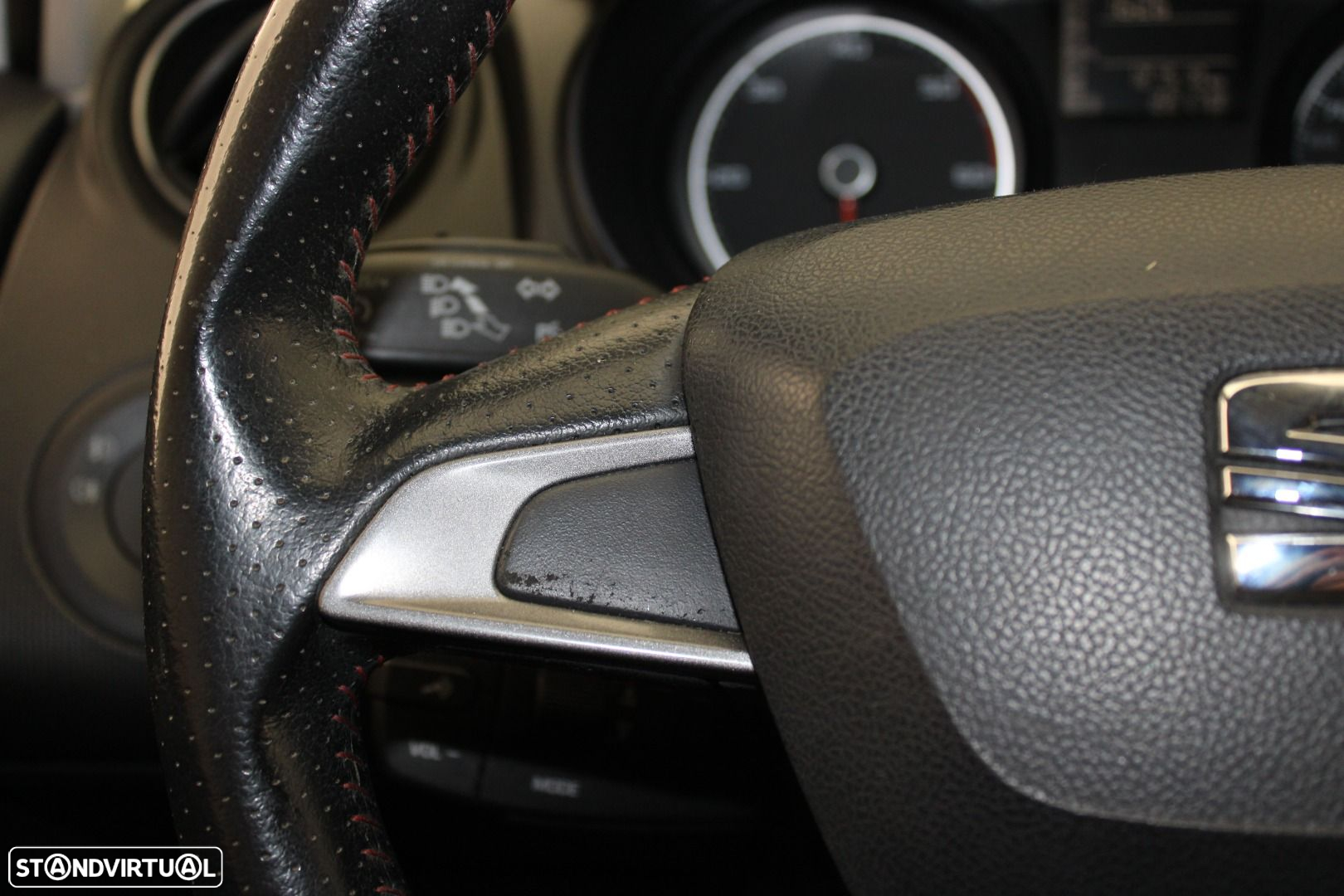 SEAT Ibiza 1.6 TDI FR - 11