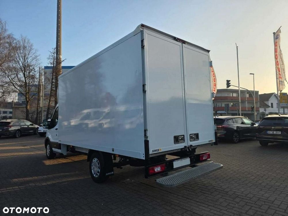 Ford Transit - 5
