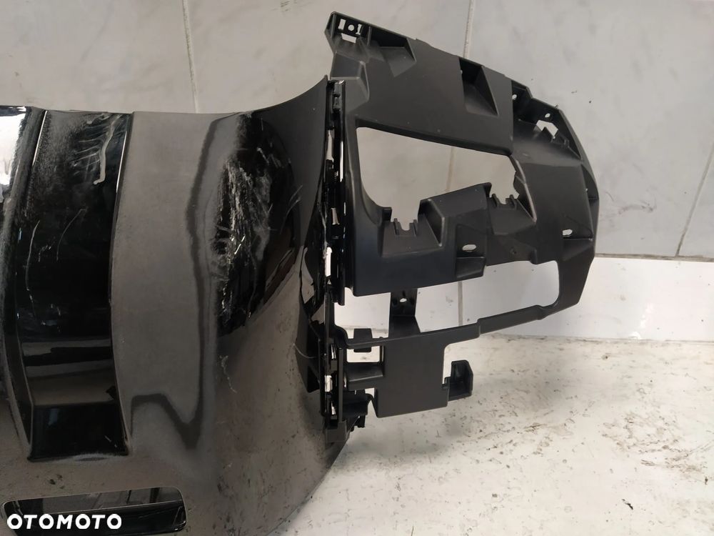 LAND ROVER DEFENDER L663 2019- ZDERZAK TYŁ TYLNY - 12