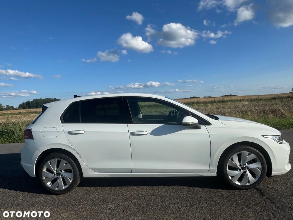 Volkswagen Golf VIII 1.5 TSI Life Plus - 4