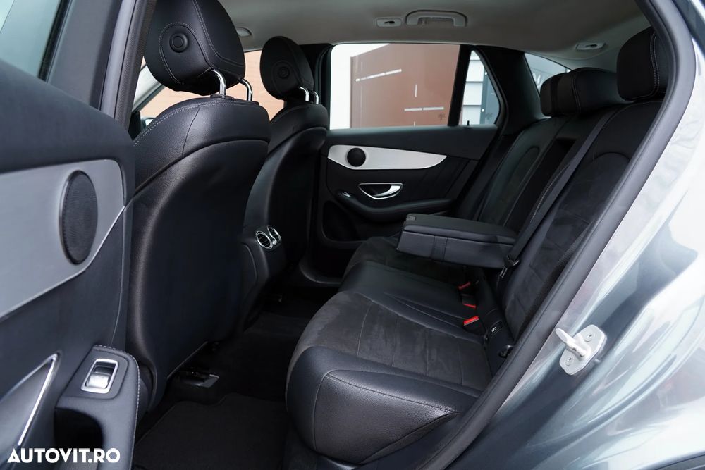 Mercedes-Benz GLC 220 d 4MATIC 9G-TRONIC AMG Line - 11