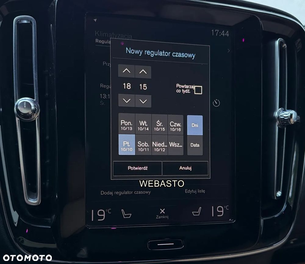 Volvo XC 40 B4 B AWD Geartronic Inscription - 34