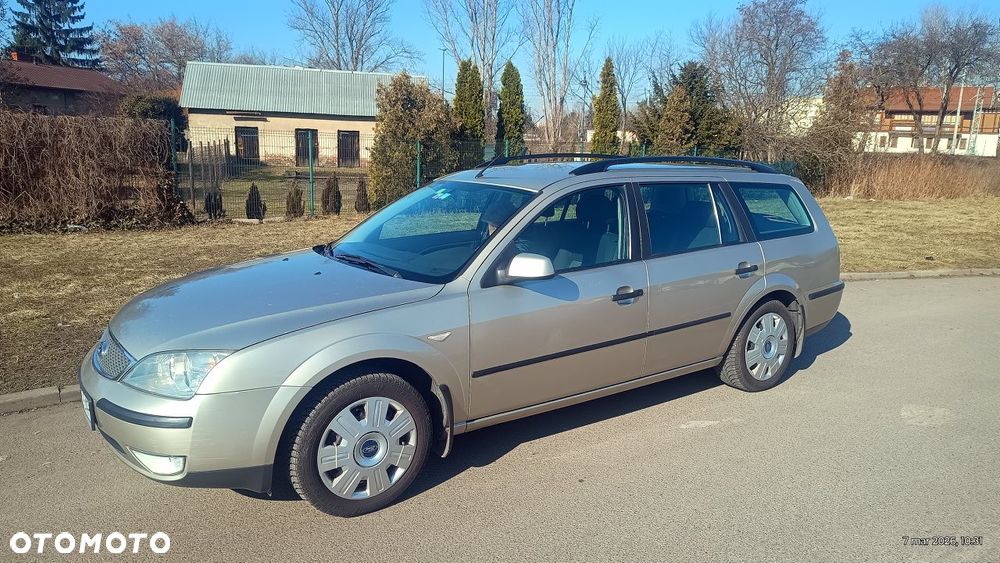 Ford Mondeo 1.8 Ambiente X - 1