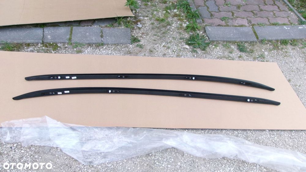 RELING DACHOWY LEWY FOCUS MK4 KOMBI - 2