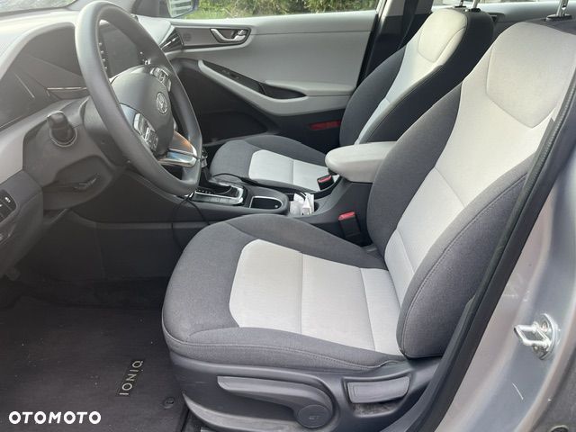 Hyundai IONIQ - 6