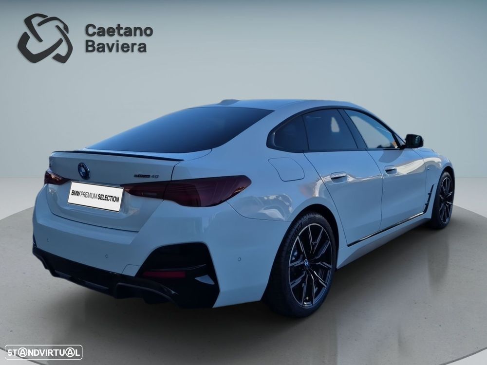 BMW i4 eDrive40 Pack Desportivo M Pro - 8