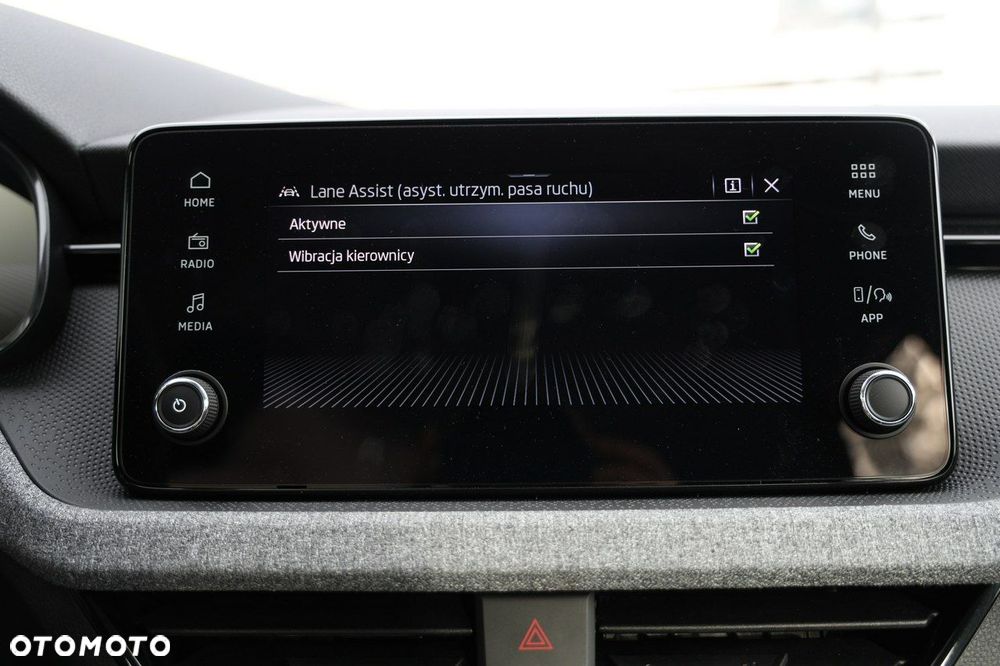 Skoda Scala 1.0 TSI Selection DSG - 17