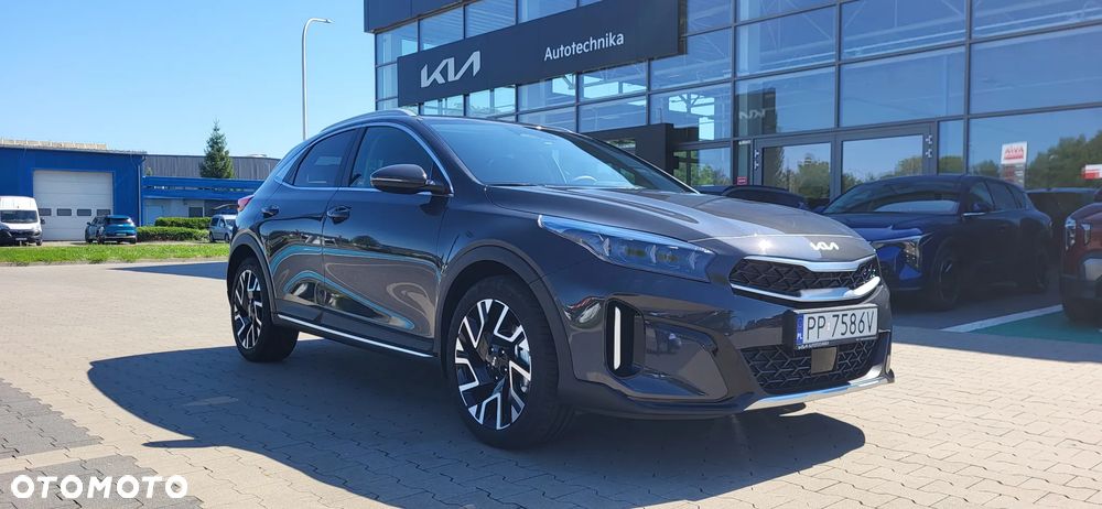 Kia XCeed 1.6 T-GDI Business Line DCT - 1