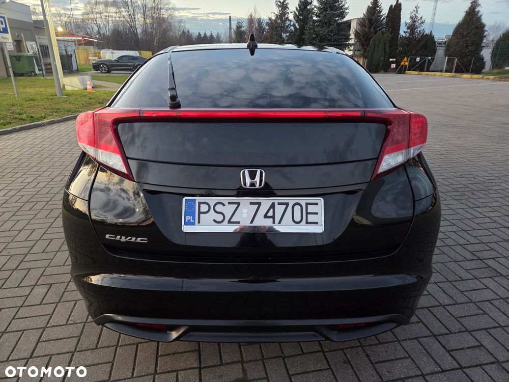 Honda Civic 1.8 i-VTEC Sport - 6