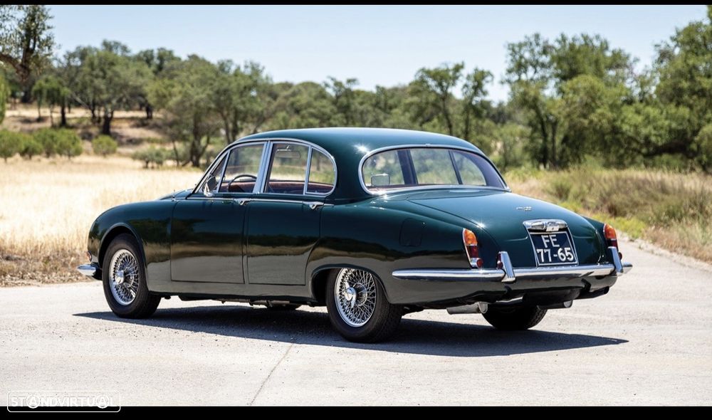Jaguar MK II - 2