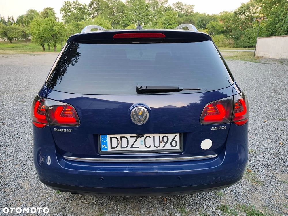 Volkswagen Passat 2.0 TDI Highline - 18