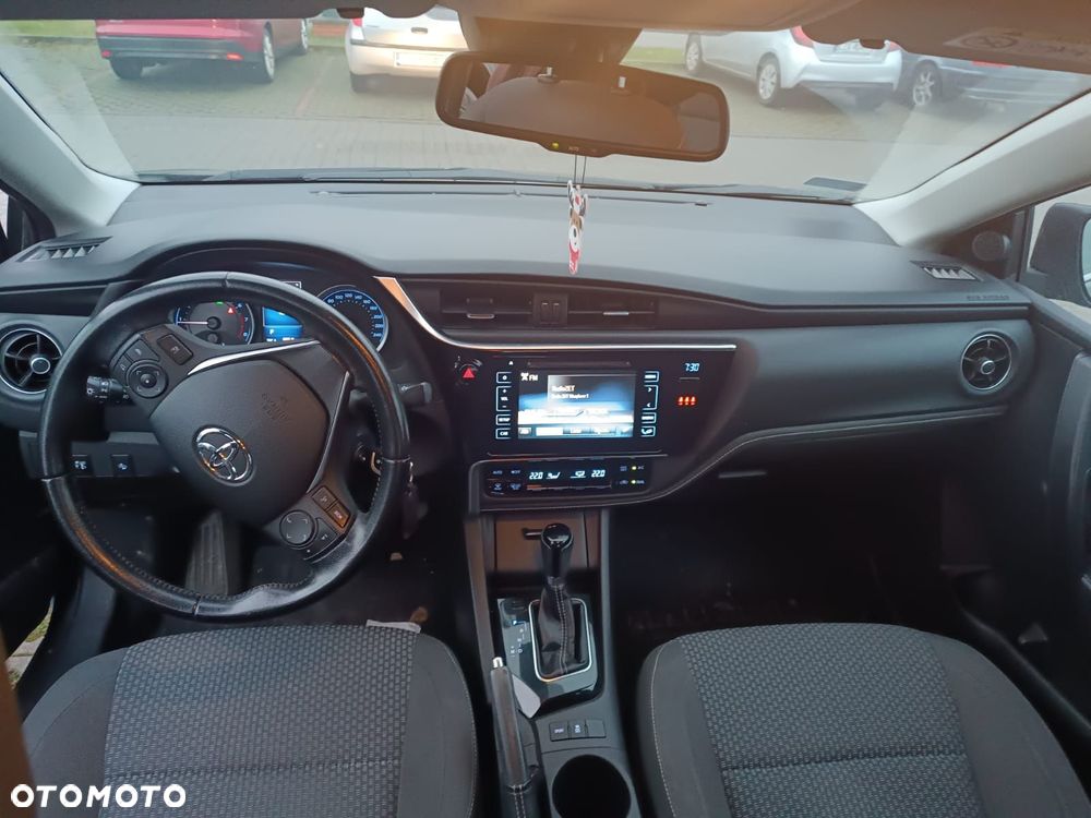 Toyota Corolla 1.6 Comfort MS - 8