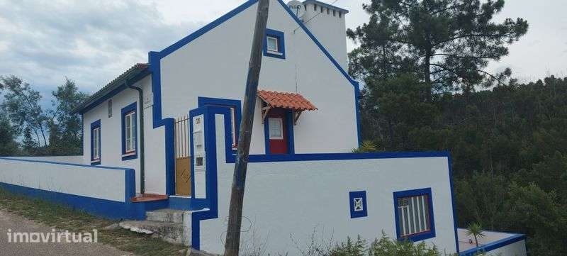 Moradia V4 com dois grandes terraços - Grande imagem: 2/2