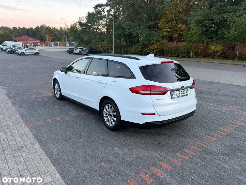 Ford Mondeo 2022 photo 4