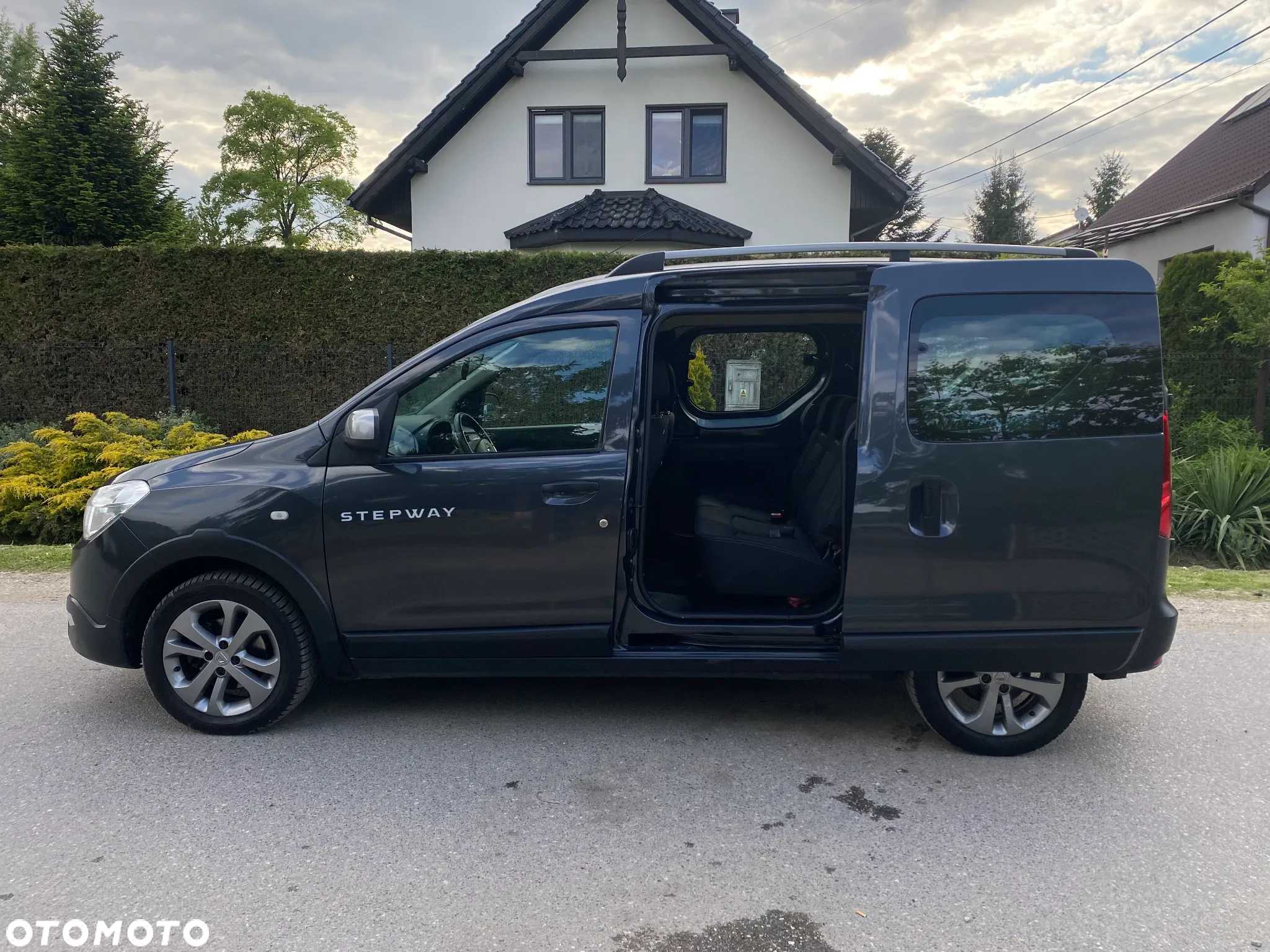 Citroën Berlingo Multispace VTi 120 SELECTION - 24