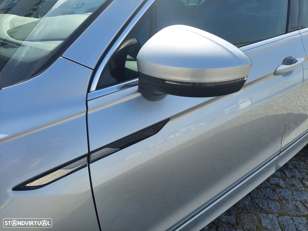 VW Tiguan 2.0 TDI R-Line DSG - 18