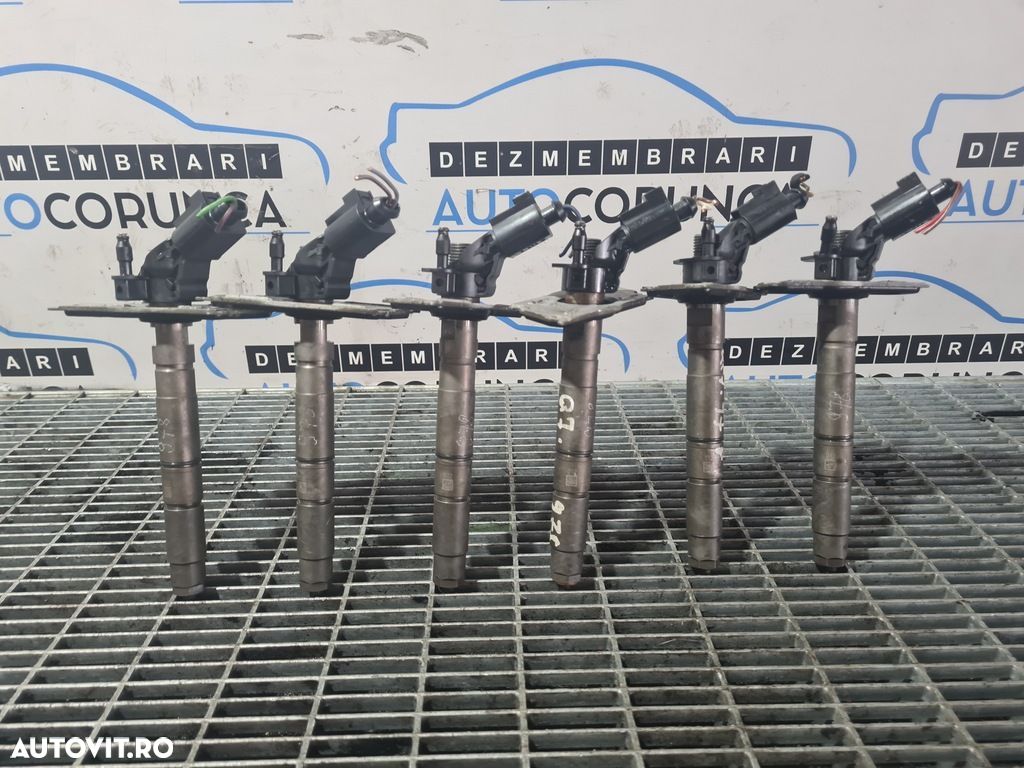 Injector Audi Q7 3.0 2005 - 2009 233CP BUG (978) 0445115052 - 1
