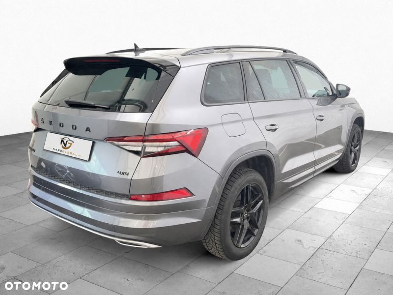 Skoda Kodiaq 2.0 TDI 4x4 DSG Sportline - 4