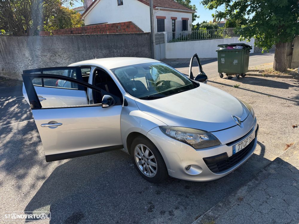Renault Mégane dCi 90 FAP Expression - 2