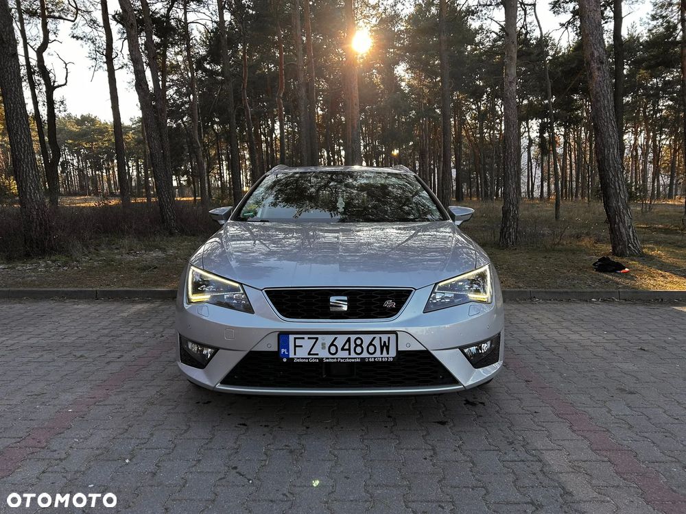Seat Leon 2.0 TDI FR S&S DSG - 4