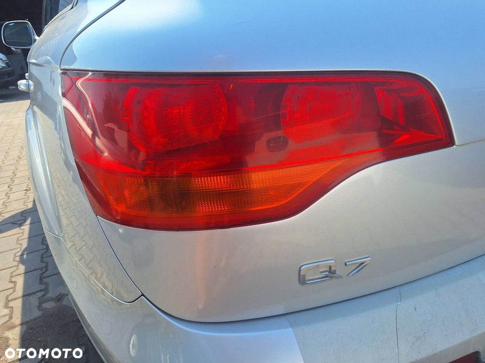 KOMPLETNY TYŁ AUDI Q7 4L LY7W KLAPA USA ZDERZAK TYŁ LAMPY SIŁOWNIK - 14