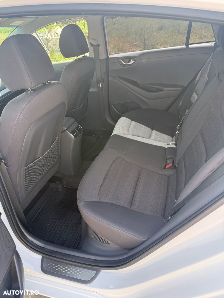 Hyundai IONIQ 141CP Exclusive - 6