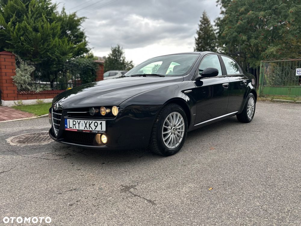 Alfa Romeo 159 2008 photo 2