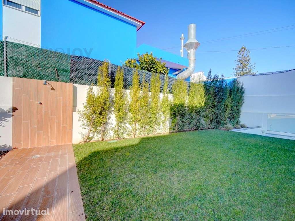 Fantástica Moradia T3 no Zambujeiro - Grande imagem: 3/27