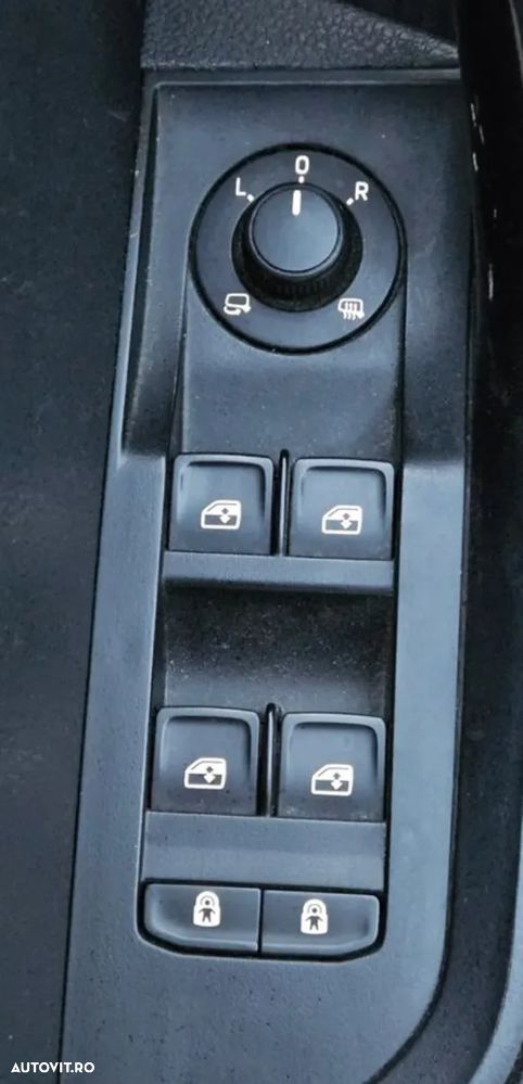 Skoda Superb 2.0 TDI Style - 8