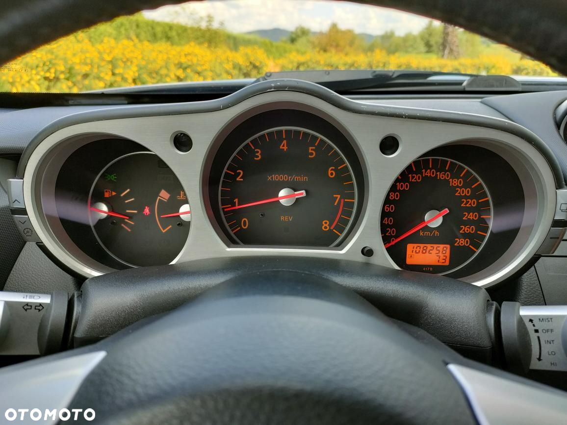 Nissan 350 Z 3.5 V6 - 29