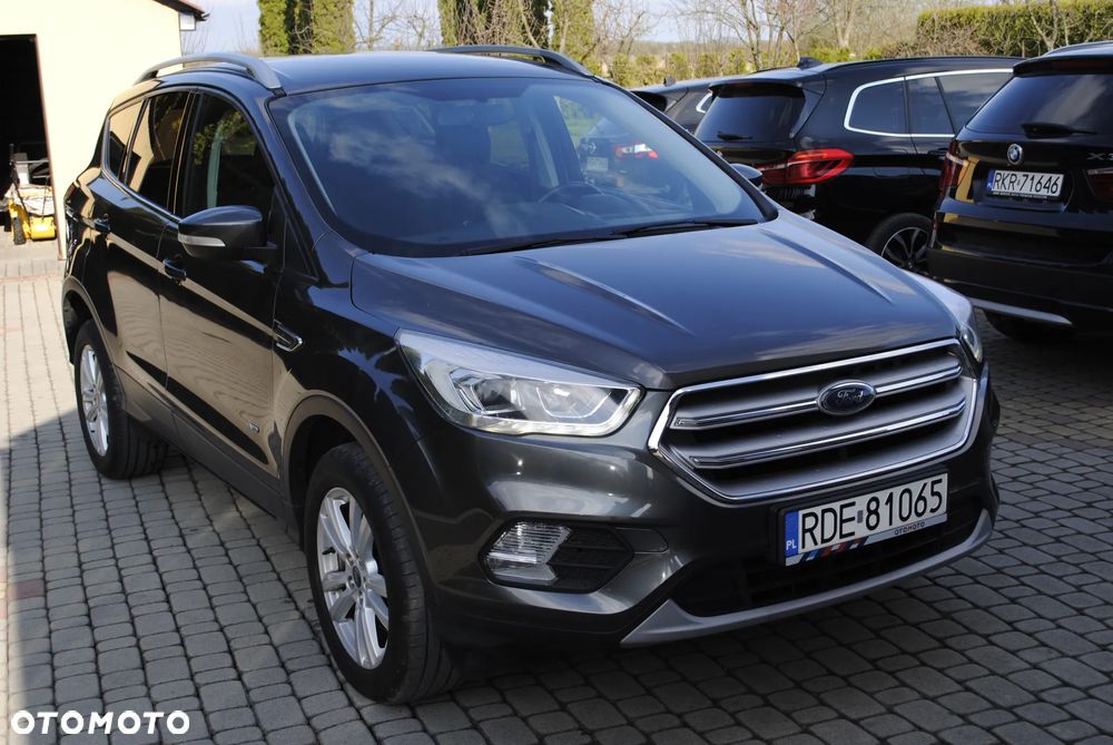 Ford Kuga - 2