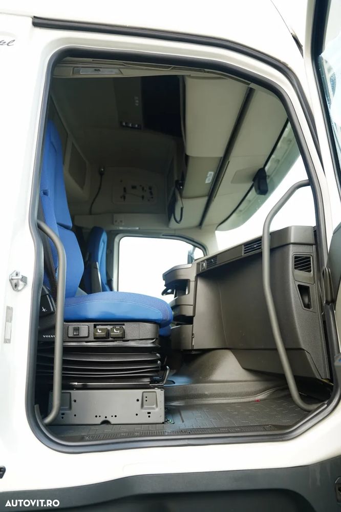 Volvo FH 500 / I-PARK COOL / I-SHIFT / 2022 / EURO 6 - 33