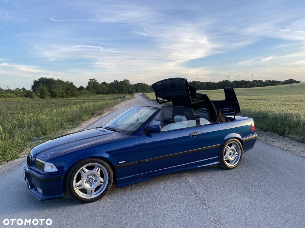 BMW Seria 3 320i - 20